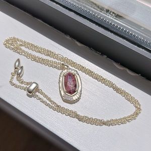 Beautiful Kendra Scott Necklace!